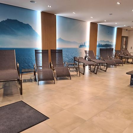 Seegasthof Hois'N Wirt - Hotel Mit Wellnessbereich Gmunden Bagian luar foto