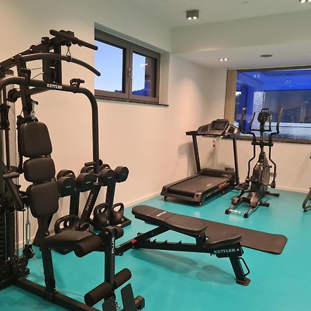 Seegasthof Hois'N Wirt - Hotel Mit Wellnessbereich Gmunden Bagian luar foto
