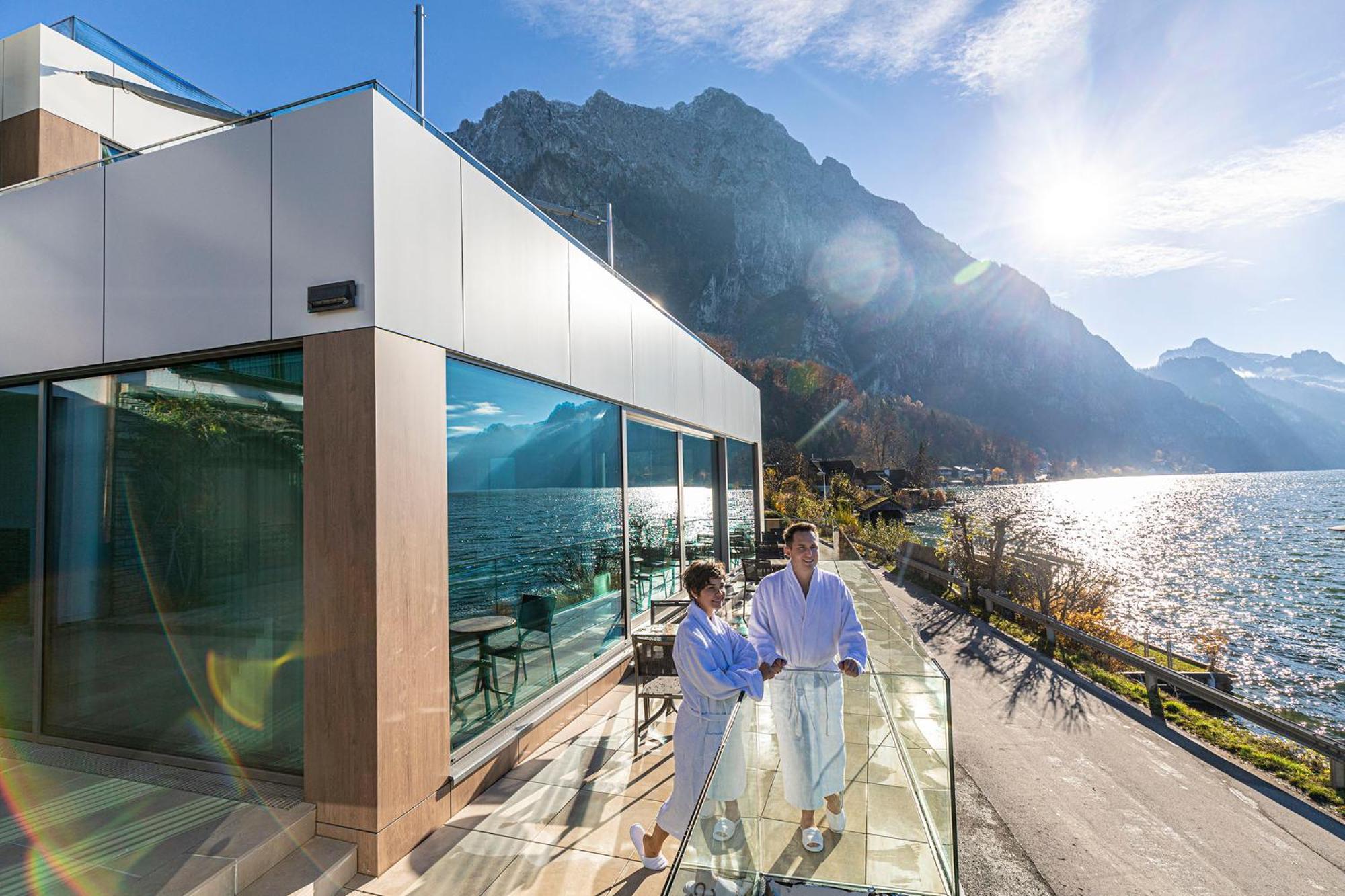 Seegasthof Hois'N Wirt - Hotel Mit Wellnessbereich Gmunden Bagian luar foto